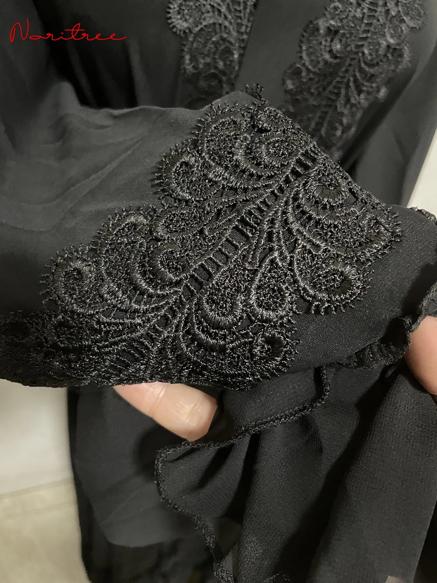 Abaya élégante a la mode
