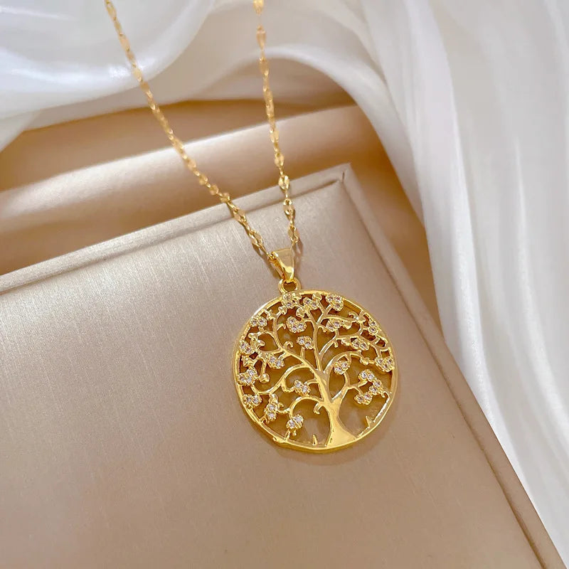 collier avec pendentif arbre en acier inoxydable