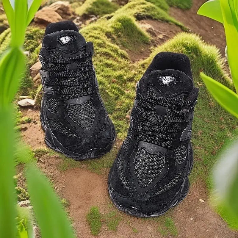 Autumn style 2024 New Couple Sports and  Casual Shoes Lightweight and Fashionable Breathable Board Shoes