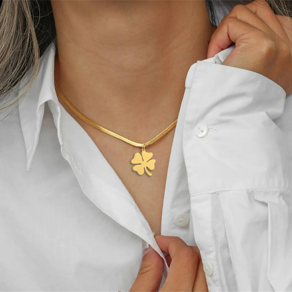 Collier dreamtimes chanceux trèfle à quatre feuilles en acier inoxydable