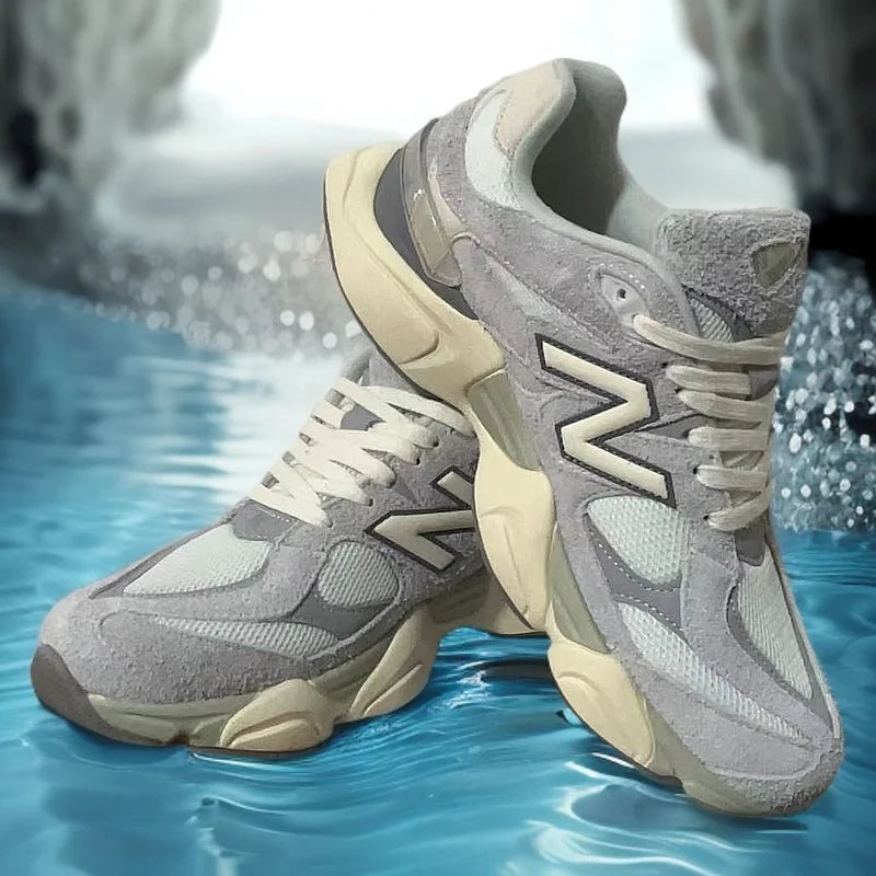 Autumn style 2024 New Couple Sports and  Casual Shoes Lightweight and Fashionable Breathable Board Shoes